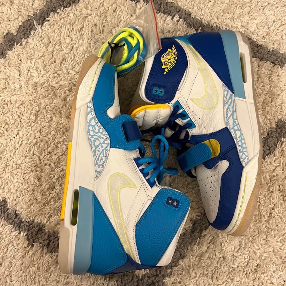 🆕 Nike	Jordan Legacy 312 GS 'Fly' - Size: Mens 7/Womens 8.5